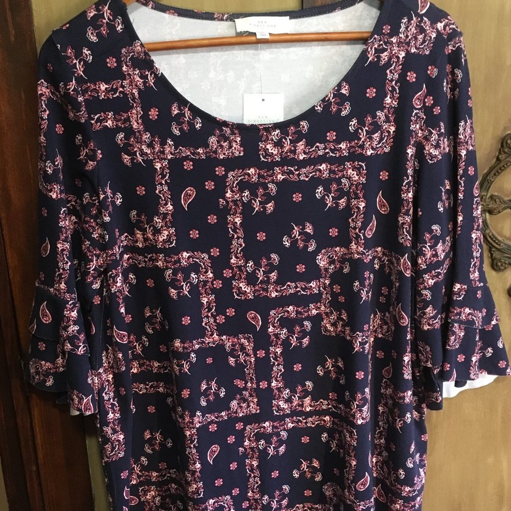 New Directions Pull Over Blouse, Shirt, Top w/ Bell Sleeves New with Tags SZ Xl